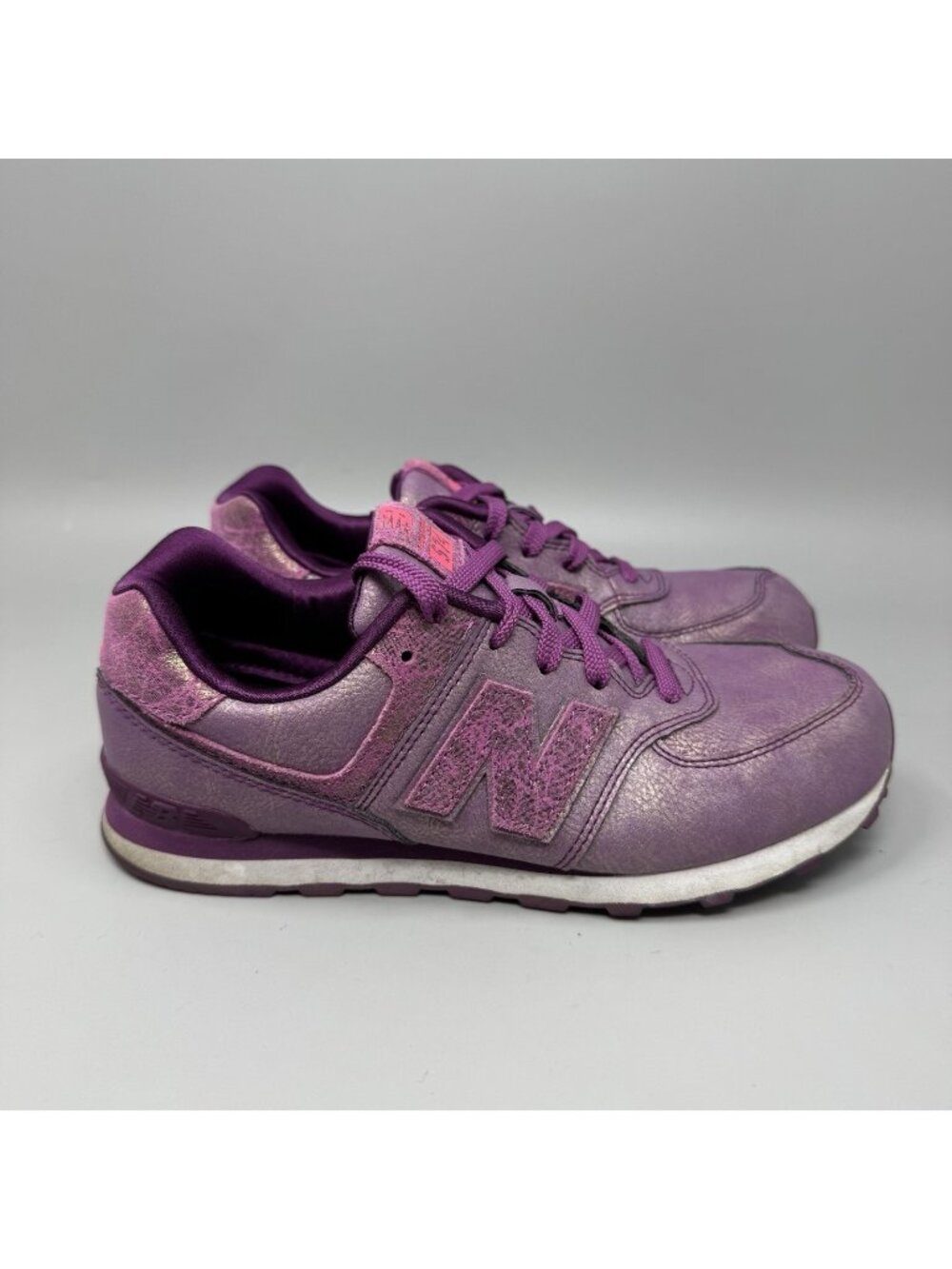 GIRLS NEW BALANCE KL 574 M7G Purple Sneakers Size 5